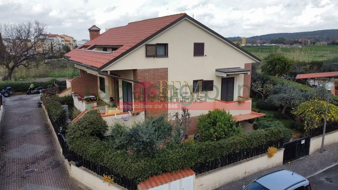 Villa in Historic Center, Livorno, Tuscany 1 - 18250363