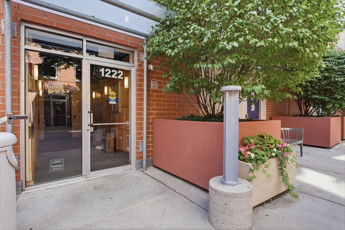 Condo in Evanston, Illinois, United States 2 - 18257772