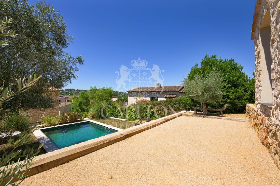 Villa in Valbonne, Provence-Alpes-Côte d'Azur, France 2 - 18252194