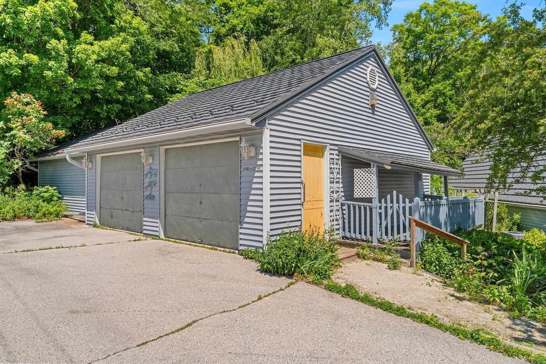 House in Algoma, Wisconsin, United States 2 - 18253548