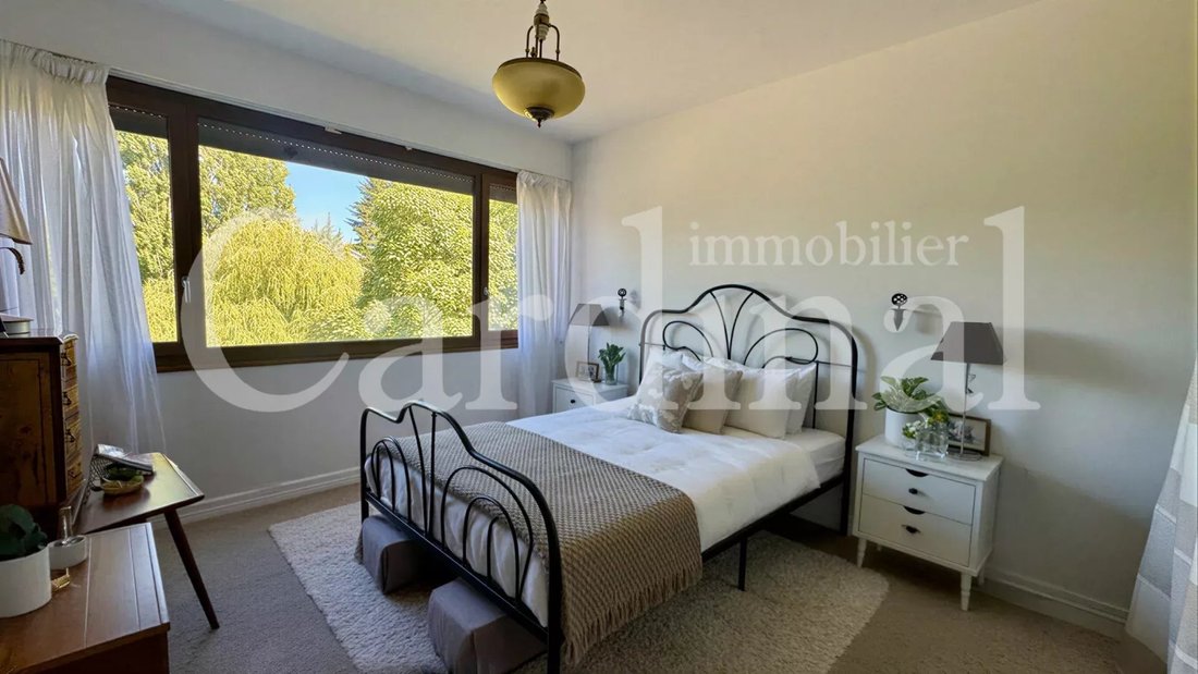 Apartment in Les Residences, Noisy-le-Roi, France 4 - 18251551