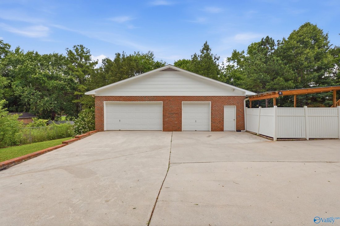 House in Redstone Arsenal, Alabama, United States 5 - 18257700