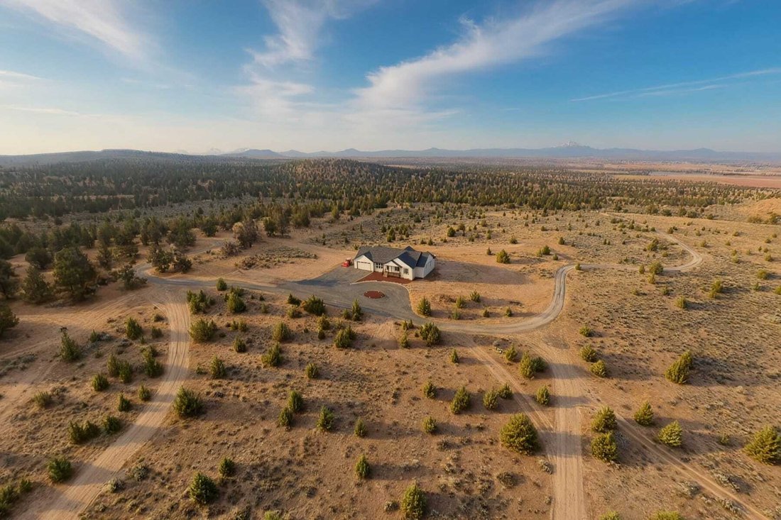 House in Madras, Oregon, United States 1 - 18252508