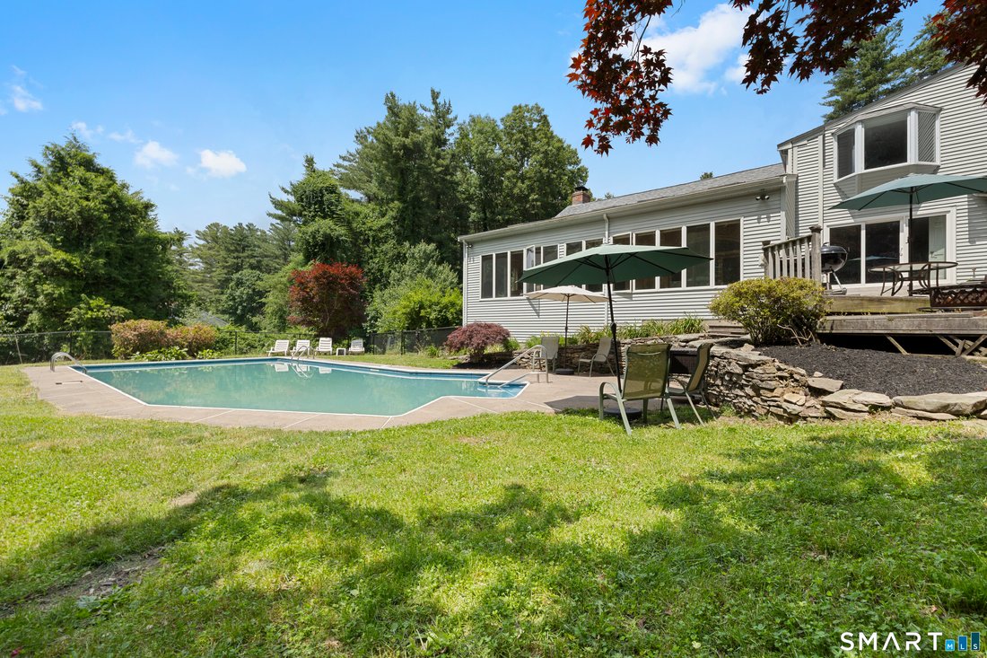House in Simsbury, Connecticut, United States 1 - 18254659