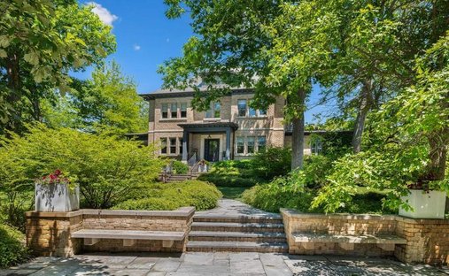 House in Glencoe, Illinois, United States 1