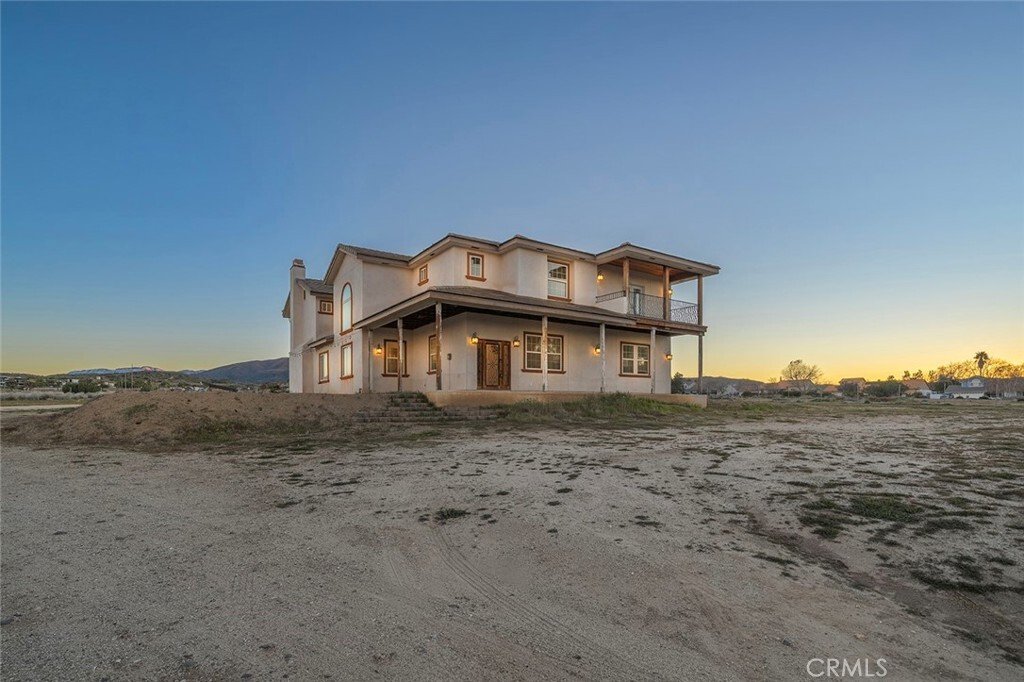 House in Palmdale, California, United States 1 - 17290109