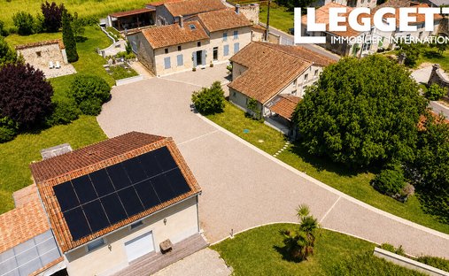 Maison à Saint-Germain-de-Lusignan, Nouvelle-Aquitaine, France 1