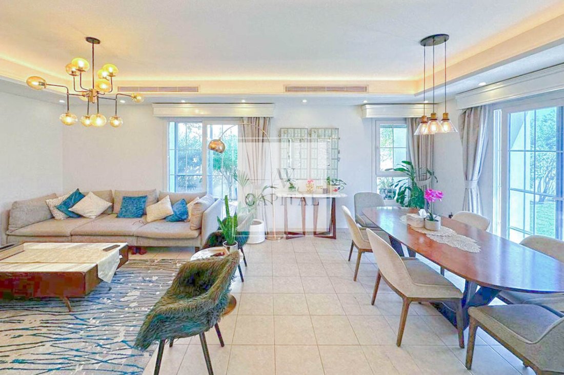 Villa in MBR- Al Merkad, Dubai, United Arab Emirates 2 - 18250764