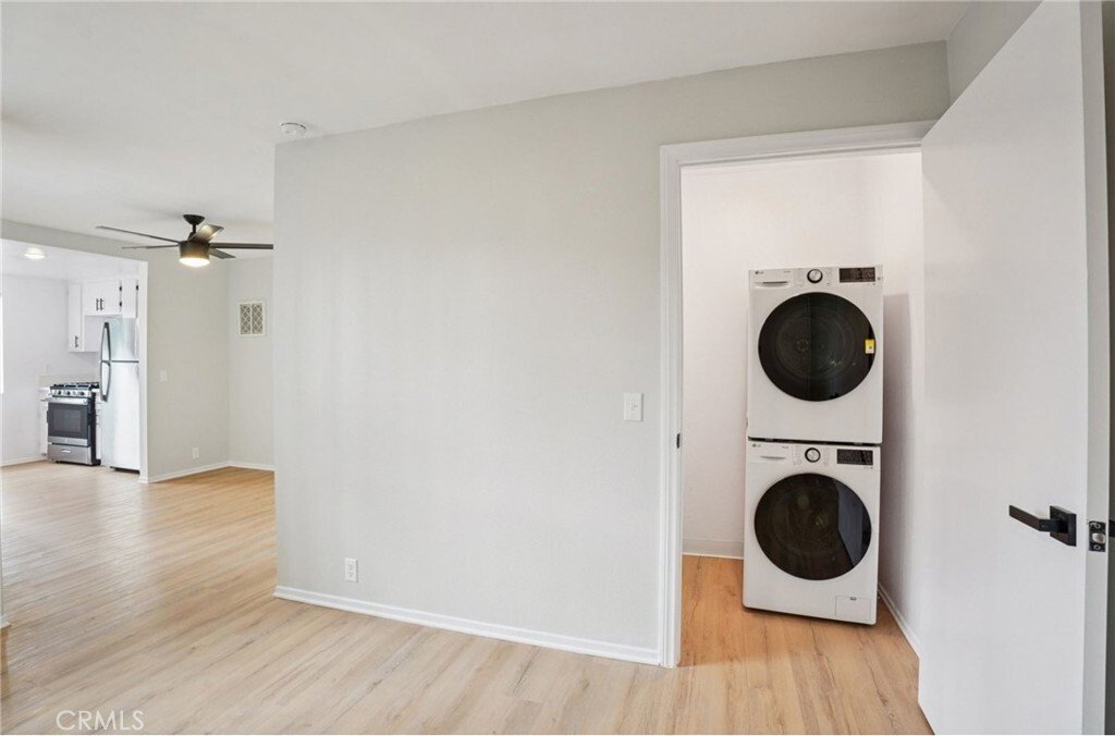 Apartment in Glendale, California, United States 5 - 18254742