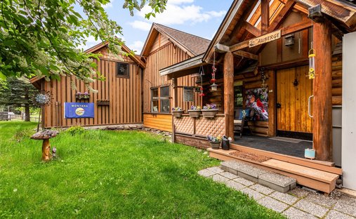 House in Clinton, Montana, United States 1