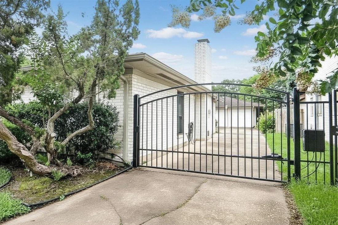House in Houston, Texas, United States 4 - 18255358