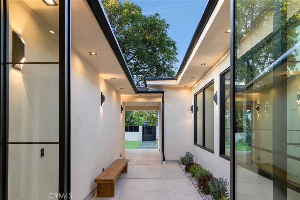 House in Los Angeles, California, United States 4 - 17513149