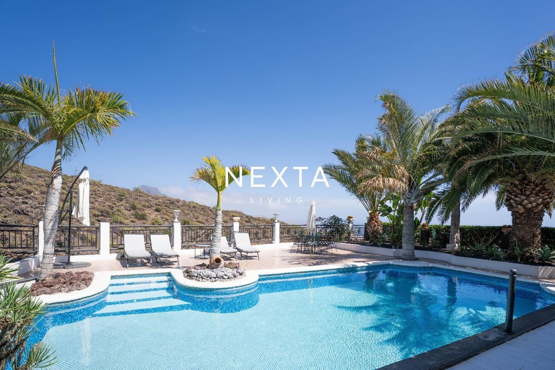 Villa a Adeje, Isole Canarie, Spagna 2 - 18250046