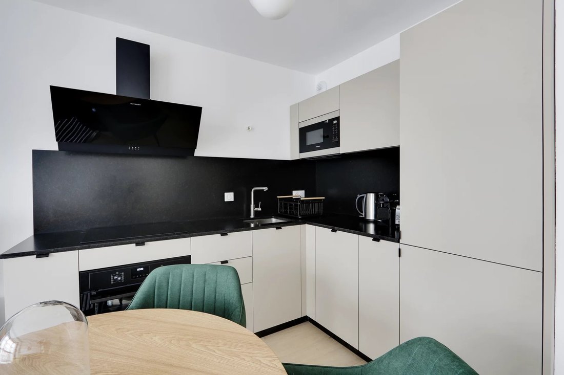 Apartment in Invalides, Paris 7e Arrondissement, Paris 4 - 18251150