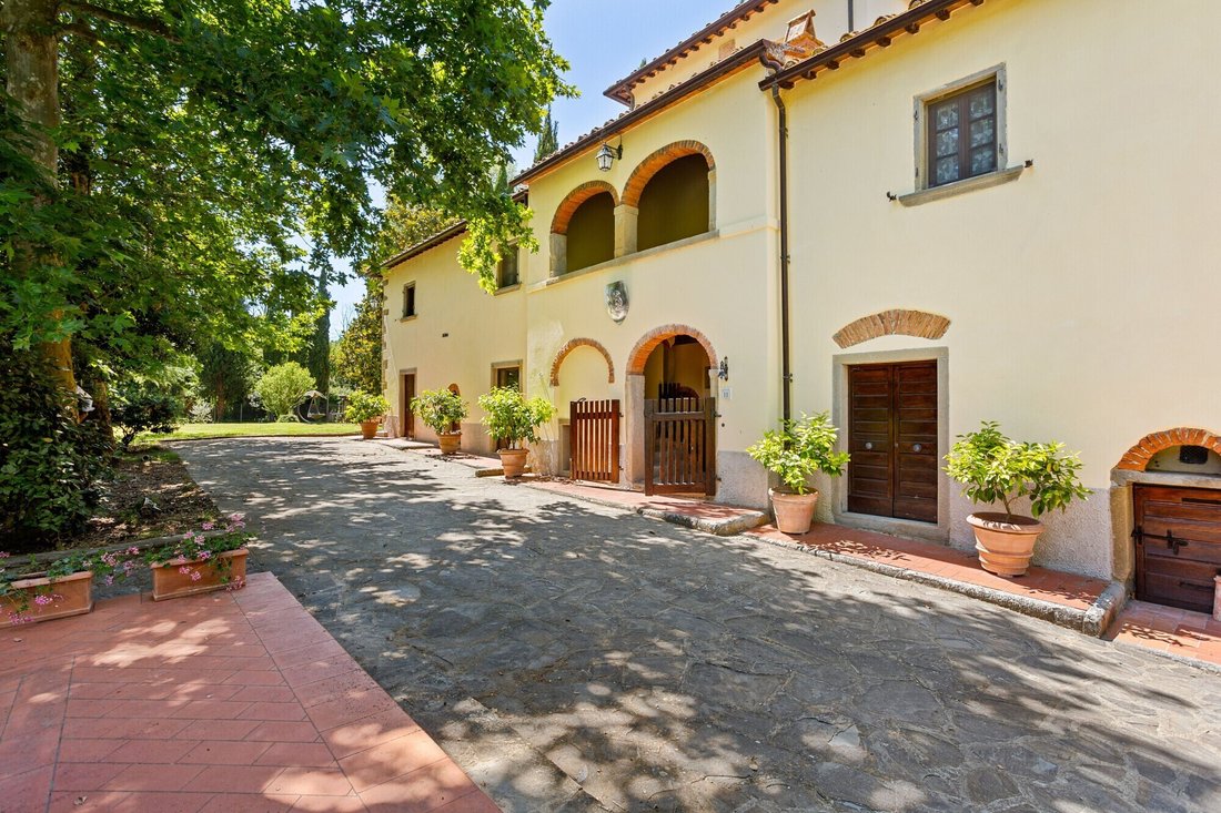 House in Laterina Pergine Valdarno, Tuscany, Italy 5 - 18258026