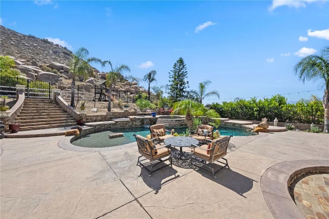 House in Norco, California, United States 4 - 18250605