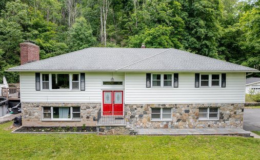 House in Sherman, Connecticut, United States 1