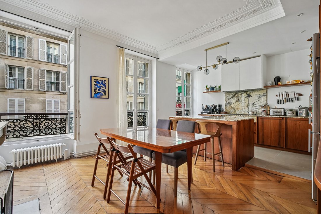 Apartment in Invalides, Paris 7e Arrondissement, Paris 3 - 18251135