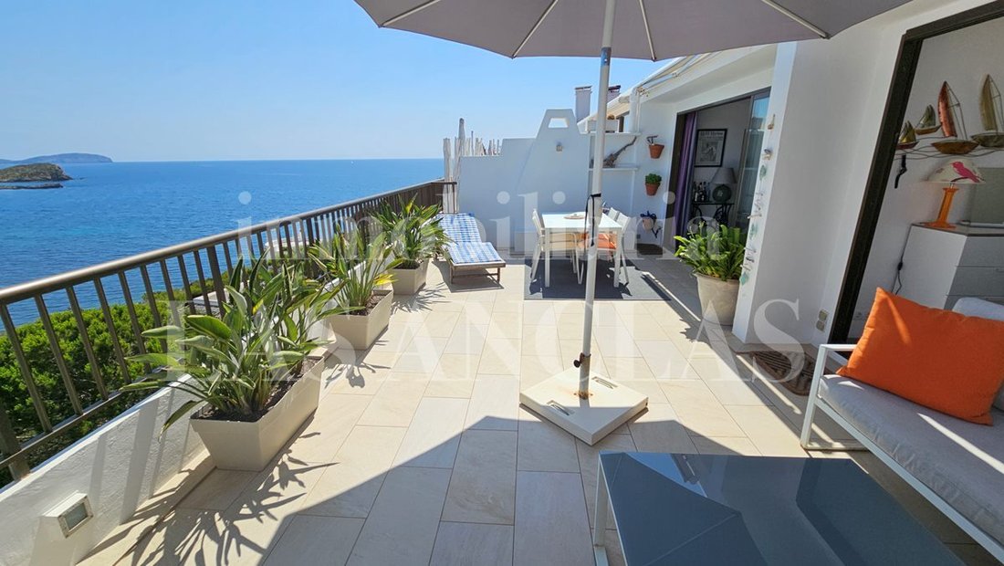 Penthouse in Santa Eularia des Riu, Balearic Islands, Spain 1 - 18253566