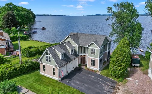 House in Colchester, Vermont, United States 1