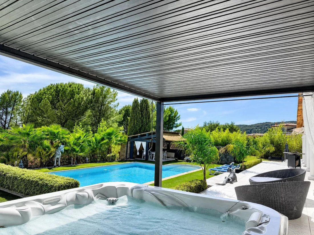 Villa in La Motte, Provence-Alpes-Côte d'Azur, France 4 - 18252138