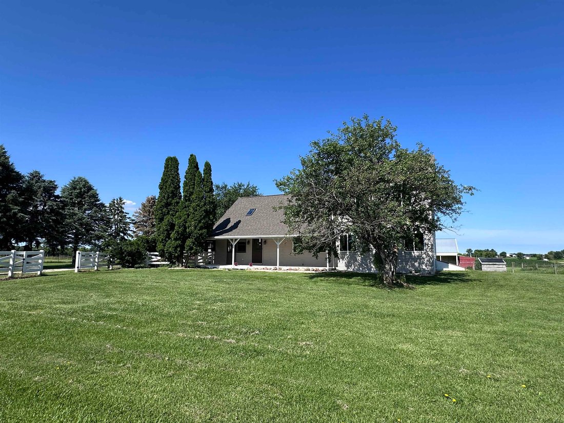 House in Delavan, Wisconsin, United States 4 - 18253563