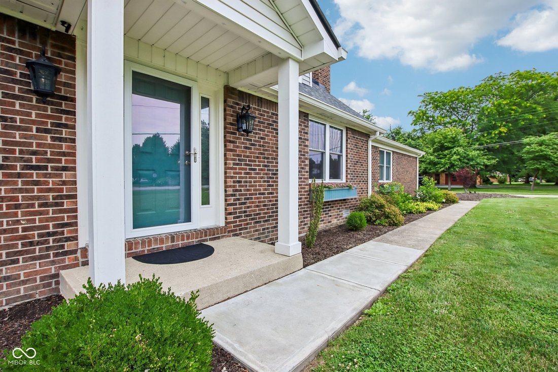 House in Avon, Indiana, United States 5 - 18250866