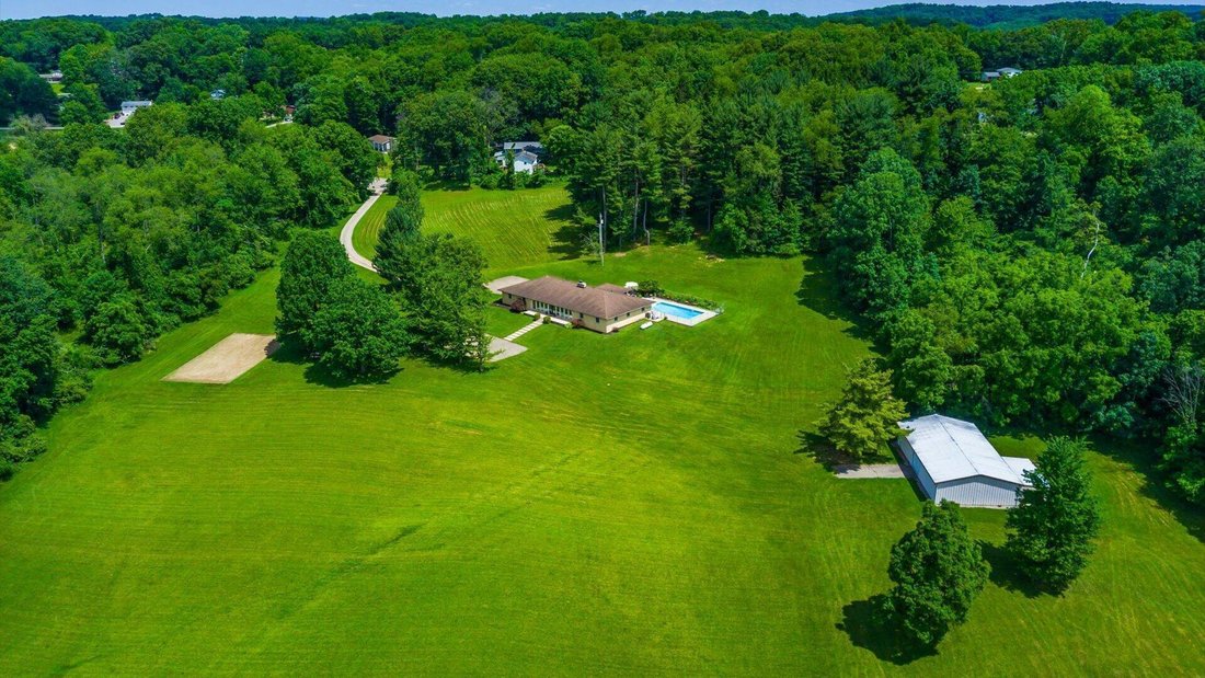 House in Newark, Ohio, United States 1 - 18252846