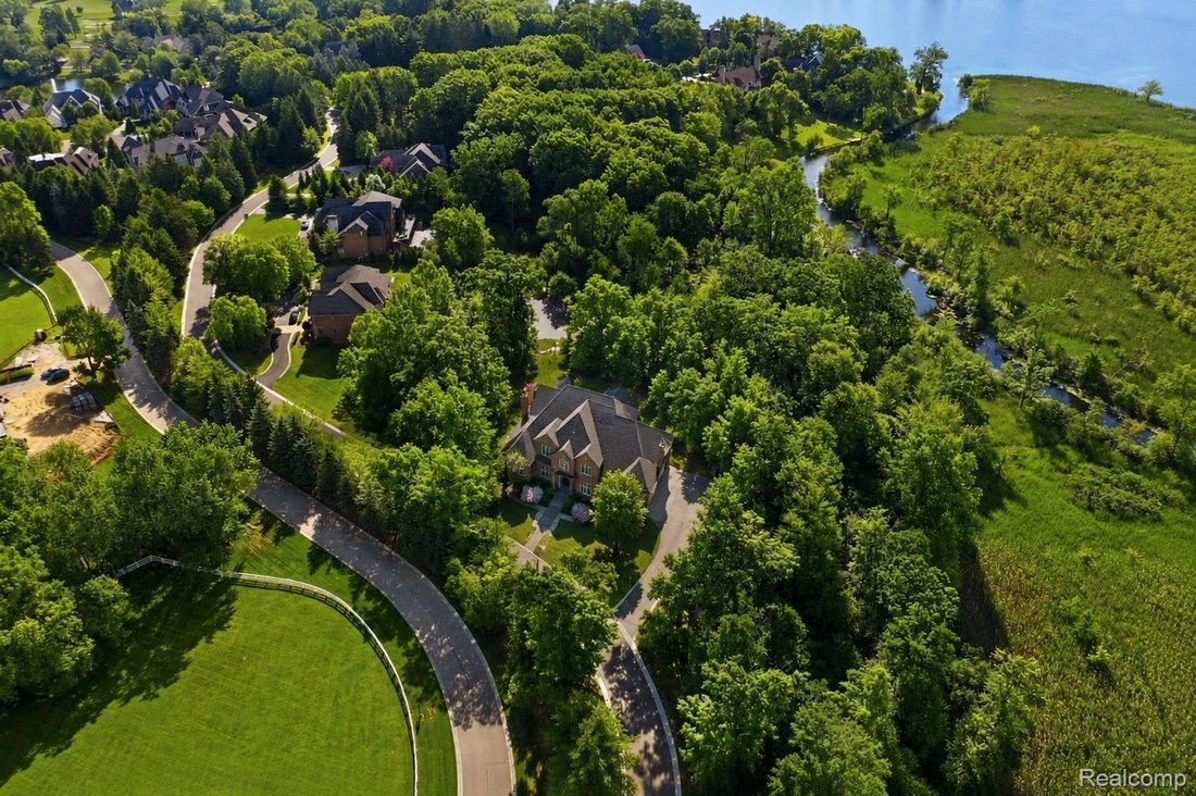 Terreno a Bloomfield Hills, Michigan, Stati Uniti 2 - 18250667