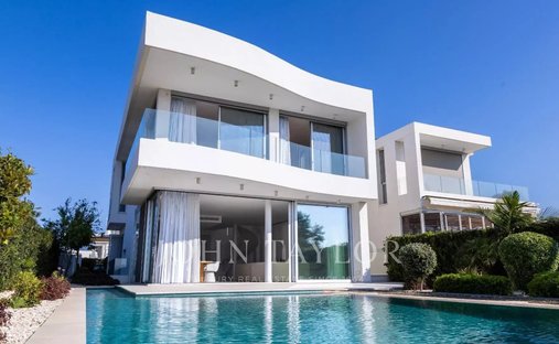Villa in Peyia, Paphos, Cyprus 1