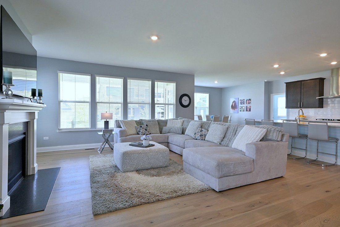 House in Crystal Lake, Illinois, United States 3 - 18250940
