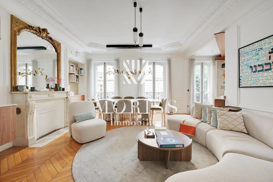 Apartment in Porte Dauphine, Paris 16e Arrondissement, Paris 2 - 18251822