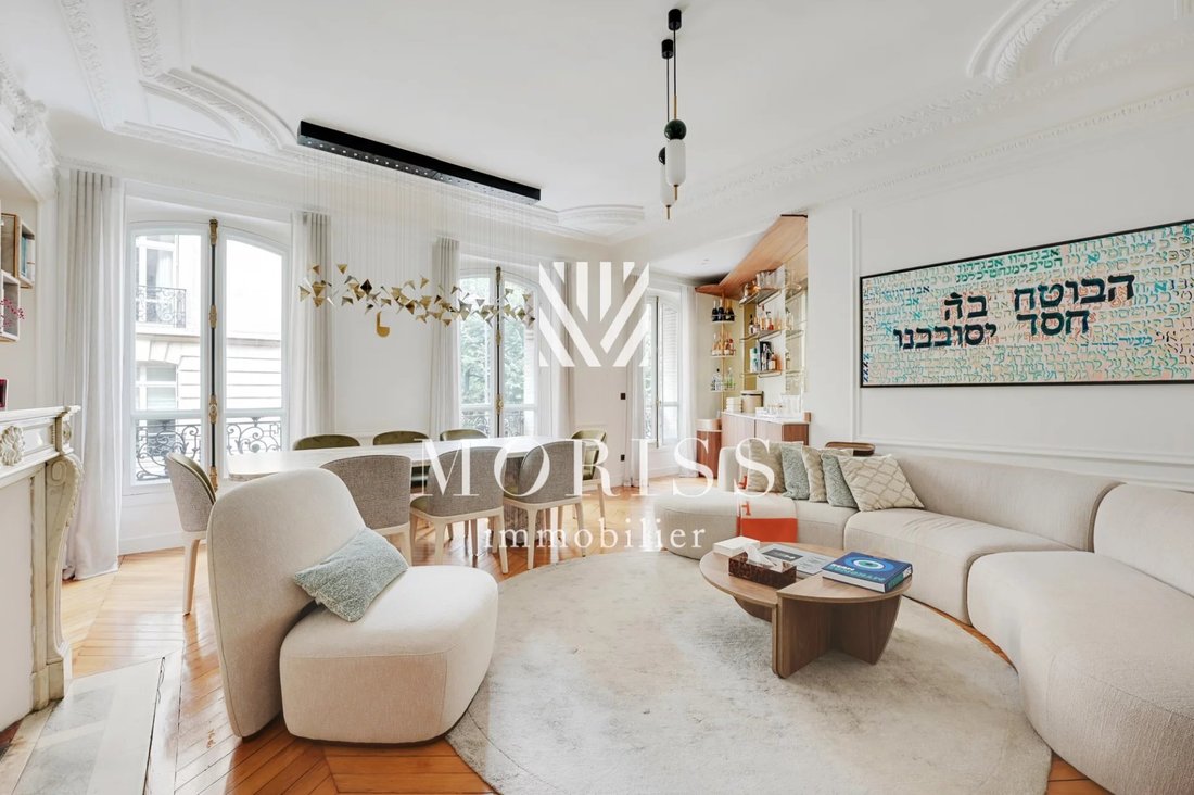 Apartment in Porte Dauphine, Paris 16e Arrondissement, Paris 1 - 18251822