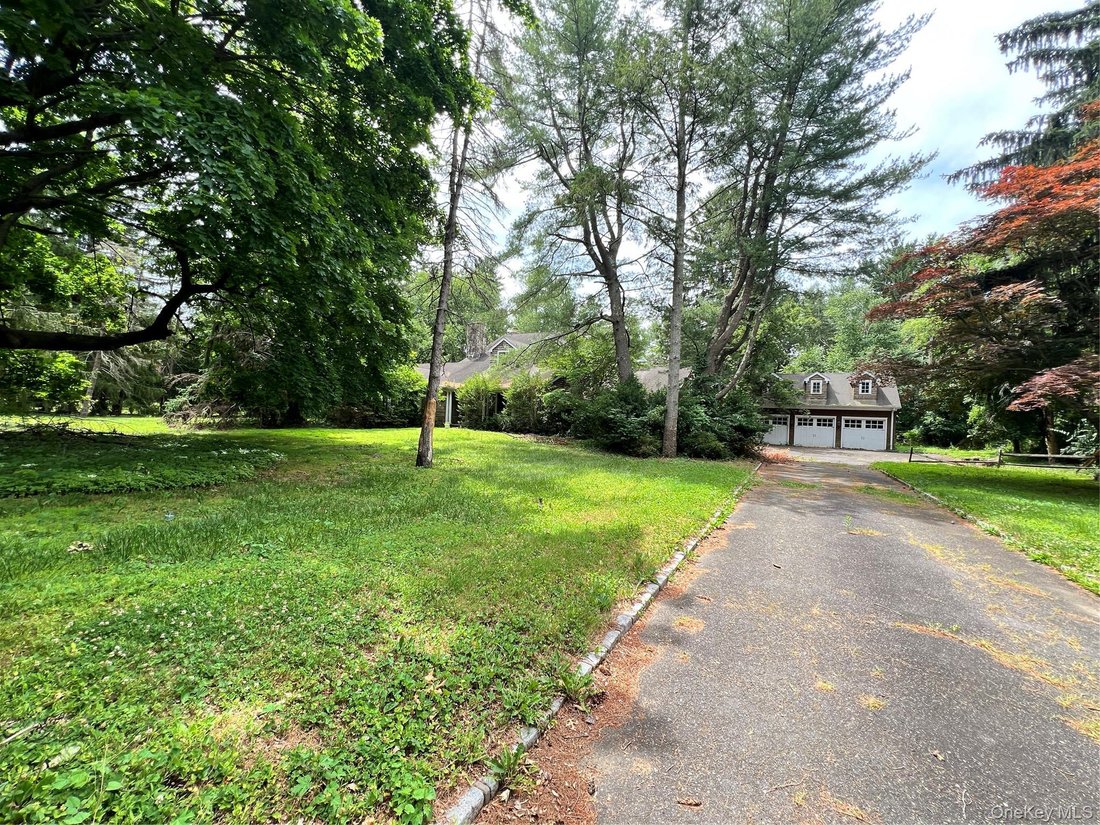 House in Upper Brookville, New York, United States 1 - 18250486