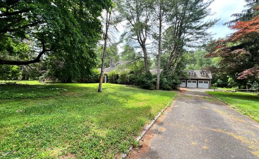House in Upper Brookville, New York, United States 1