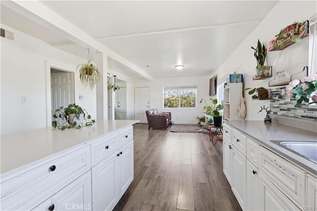 House in East Los Angeles, California, United States 4 - 17833277