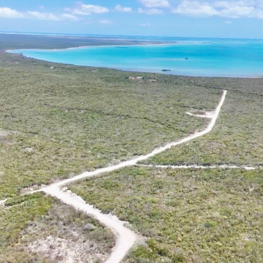 Land in Bower's Settlement, Long Island, The Bahamas 4 - 18252822