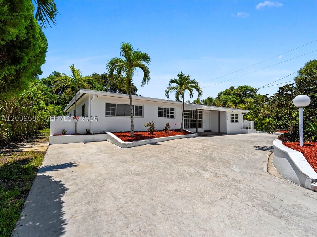House in Miami, Florida, United States 4 - 18250375