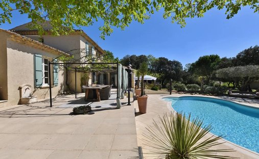 Estate in Uzès, Occitania, France 1