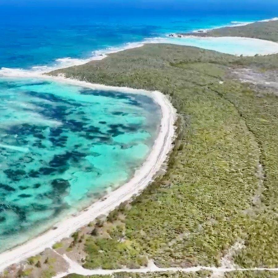 Land in Bower's Settlement, Long Island, The Bahamas 2 - 18252822