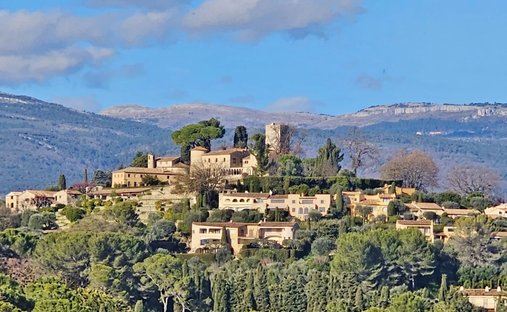 Villa in Les Indes les-Groulles, Mouans-Sartoux, France 1
