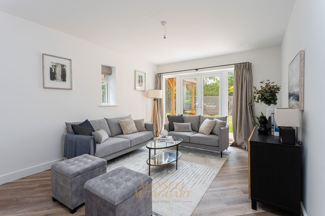 House in Crawley Down (Worth), Crawley Down, England 4 - 17549598