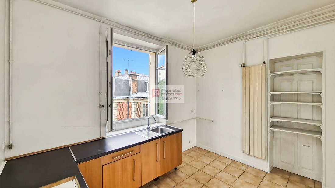 Apartment in Domaine National du Château, Versailles, France 5 - 18252420