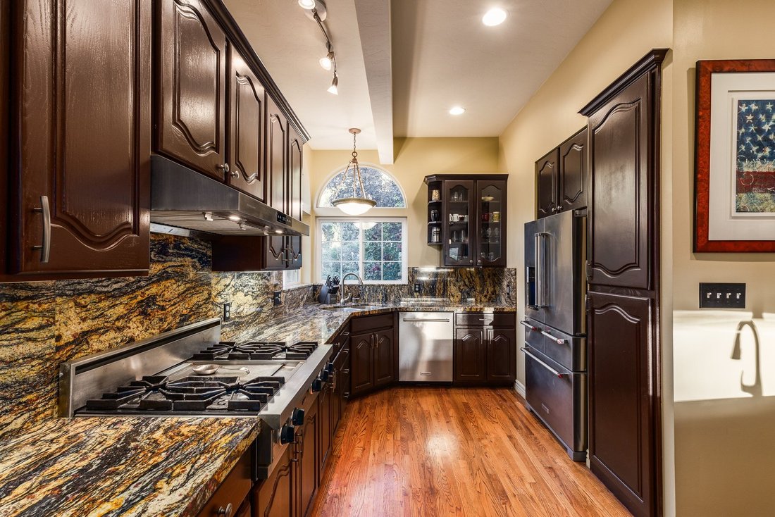 House in Sandy, Utah, United States 2 - 18253178