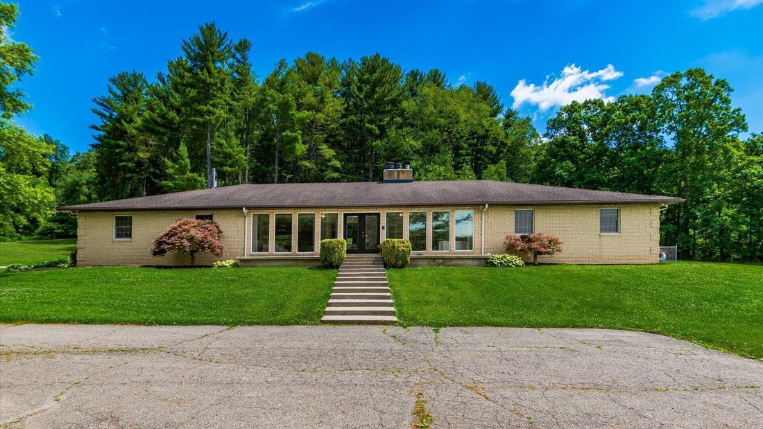 House in Newark, Ohio, United States 3 - 18252846