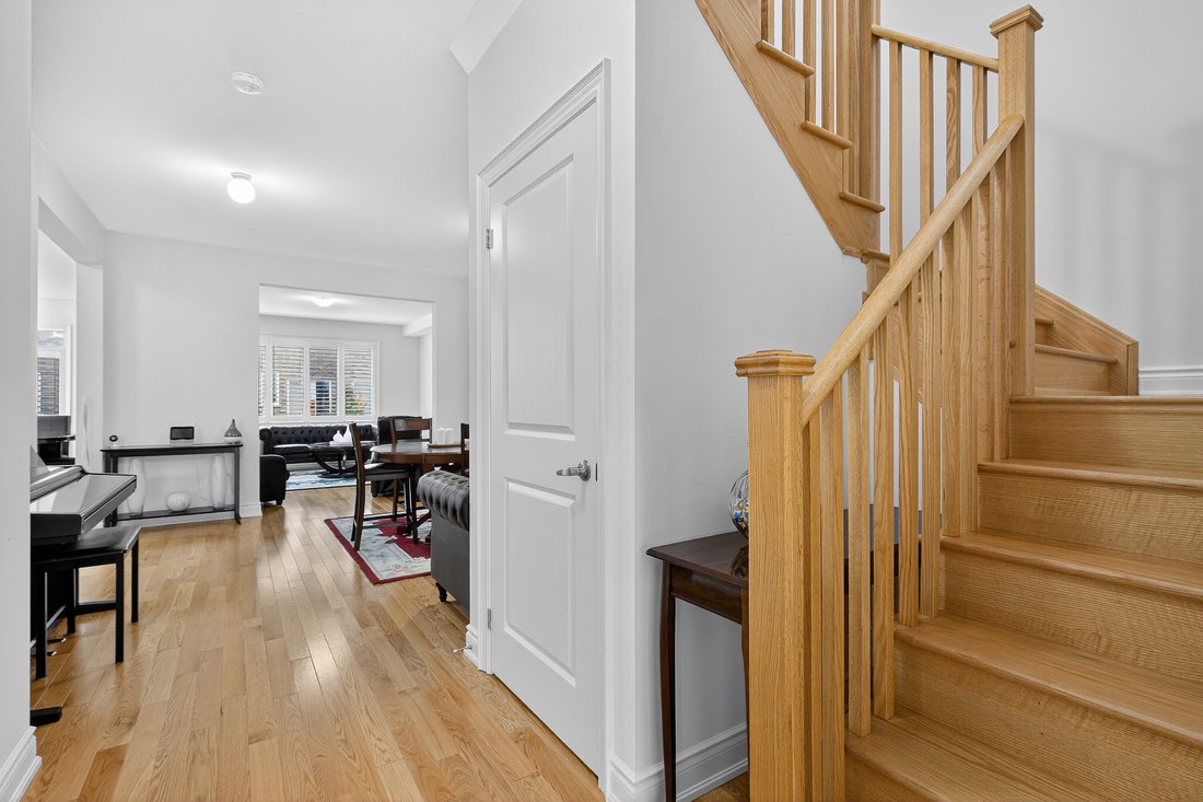 House in Wasaga Beach, Ontario, Canada 5 - 18252324