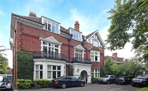 Apartment in Wimbledon, Merton, England 1