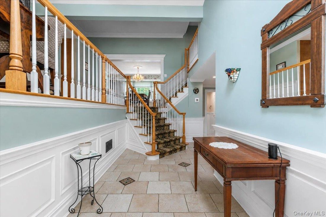 House in Massapequa, New York, United States 4 - 18250508