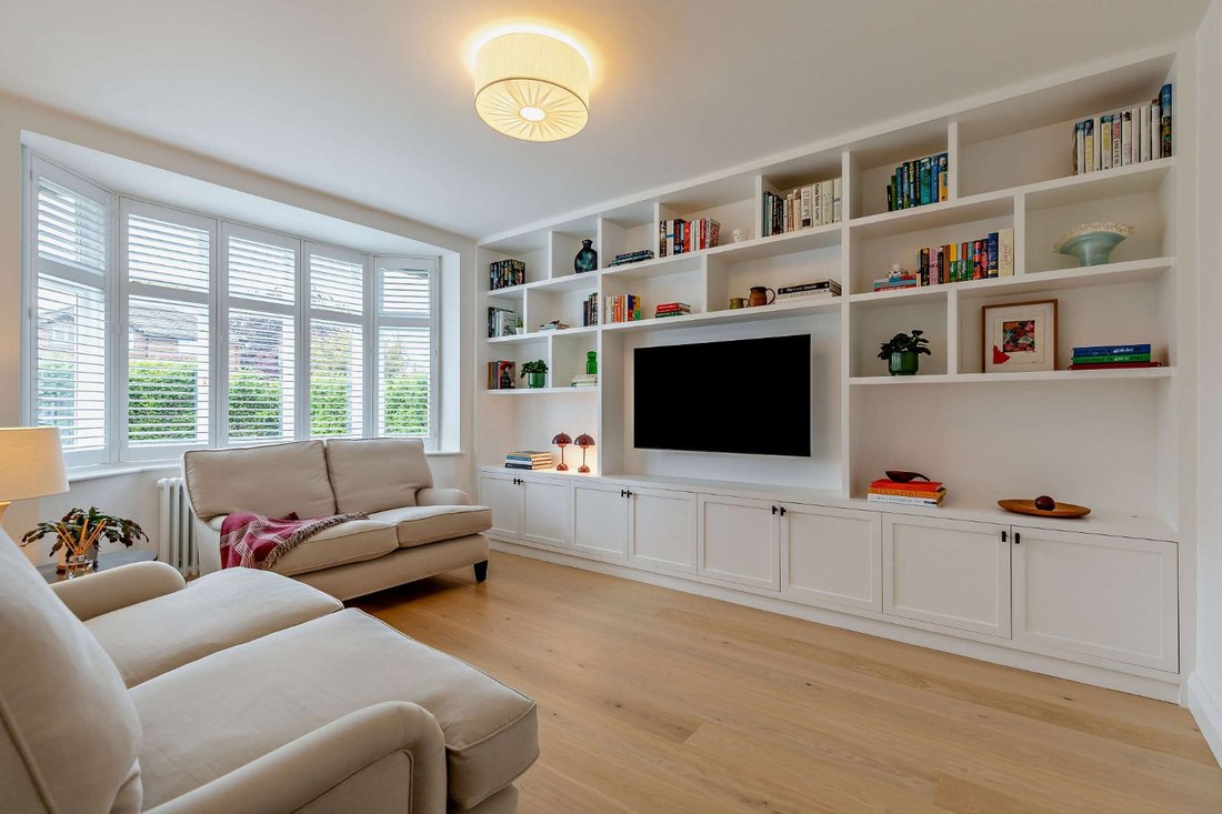 House in Sevenoaks, England 2 - 18250768