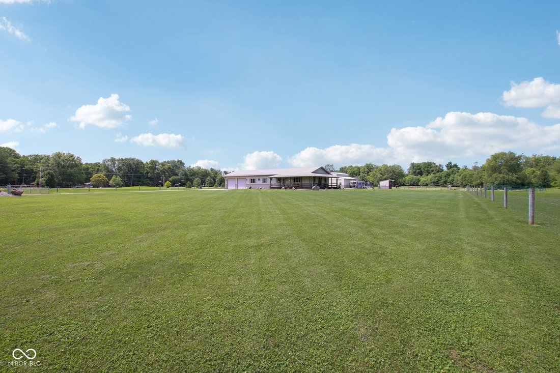 House in Avon, Indiana, United States 5 - 18250820